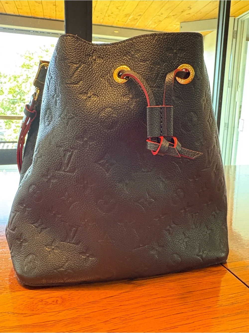 Louis Vuitton  Neo Noe Empreinte Drawstring Bucket Bag.